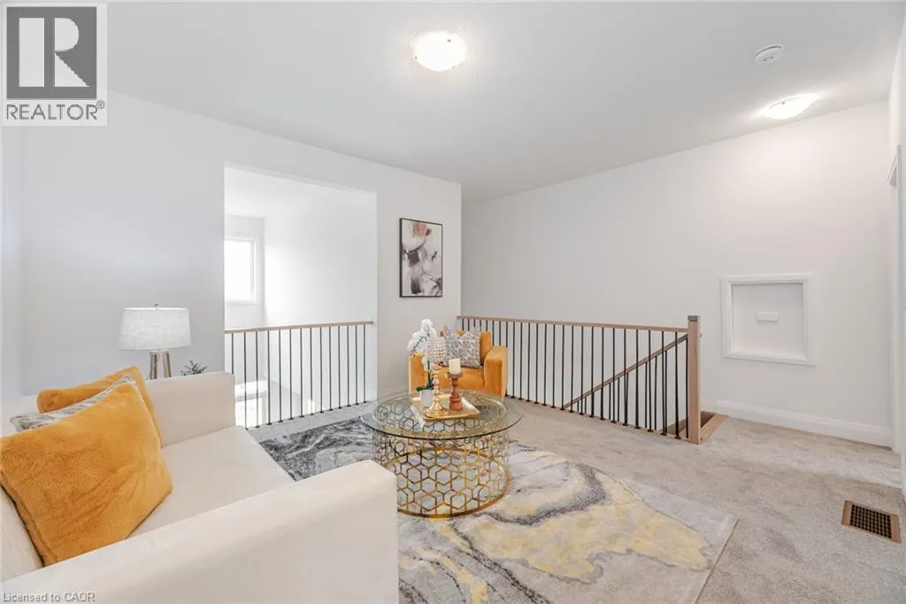 8 LOIS TORRANCE Trail