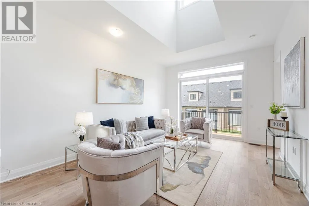 8 LOIS TORRANCE Trail