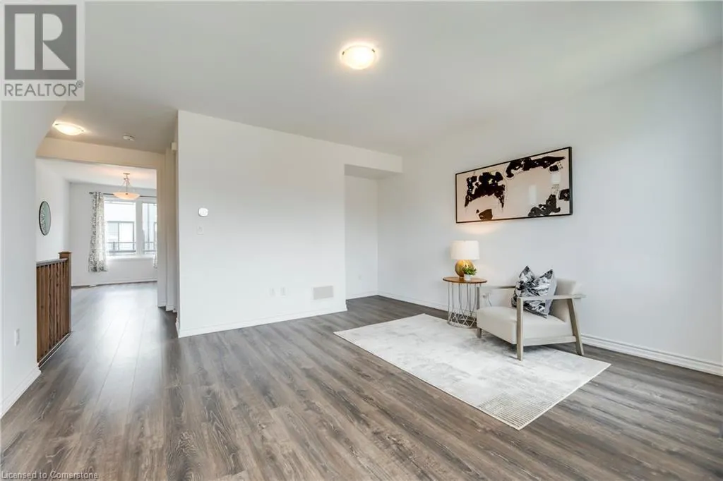 82 HUGUENOT Road