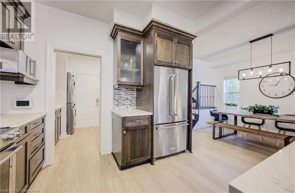 275 FALCONRIDGE Drive
