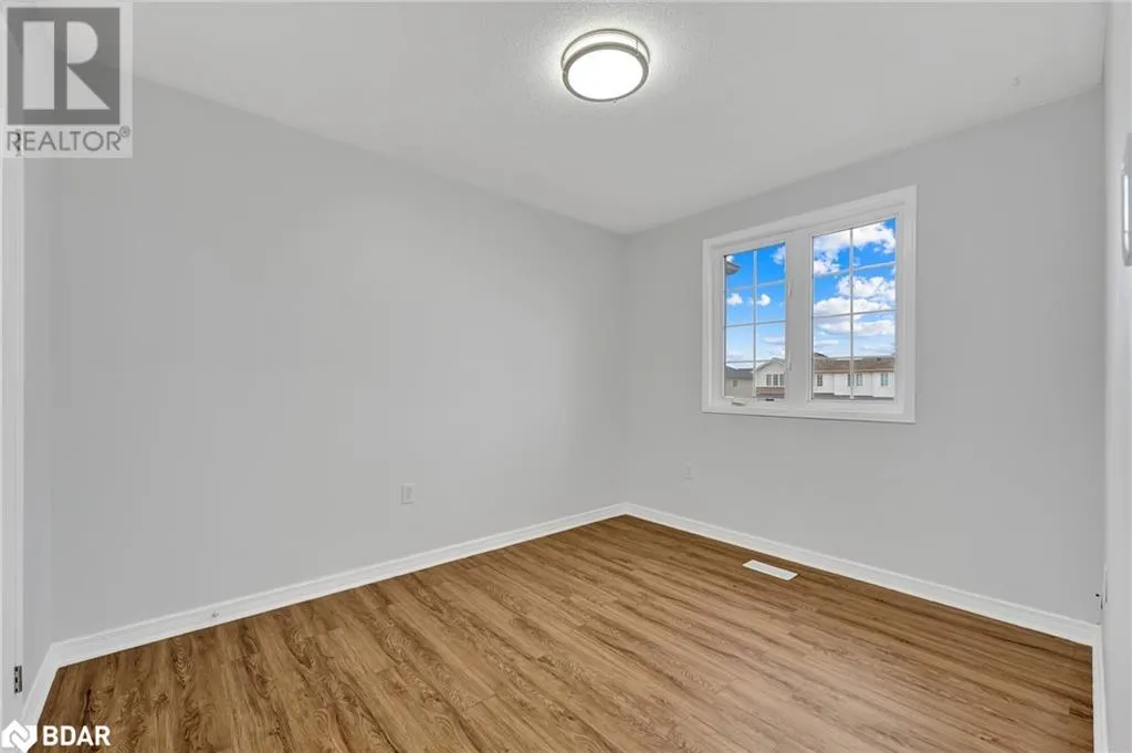 27 ADMIRAL Crescent