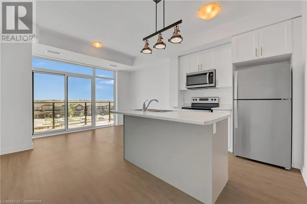 450 DUNDAS Street Unit# 319, #319