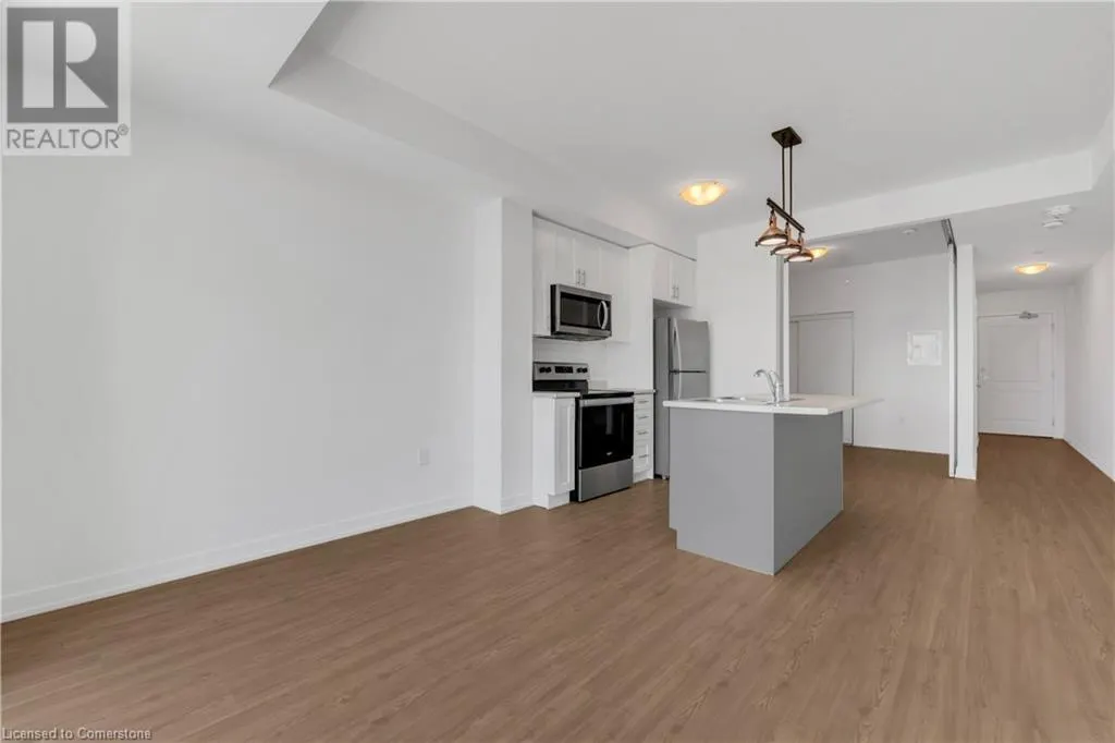 450 DUNDAS Street Unit# 319, #319