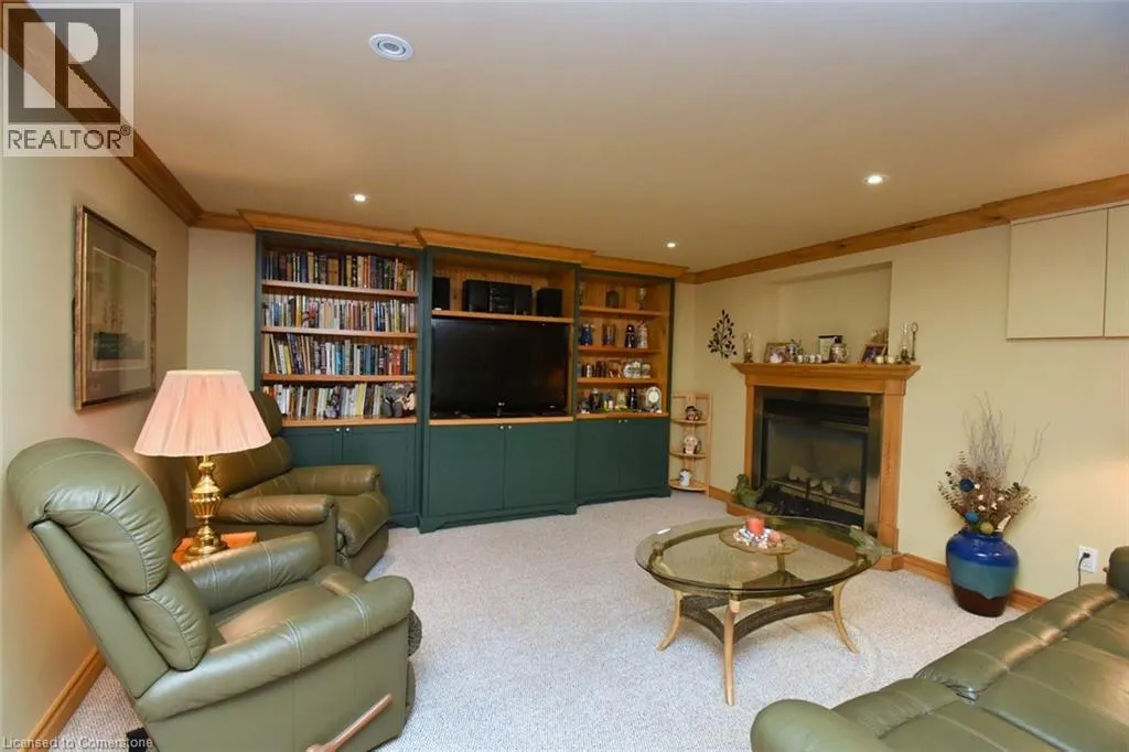 4131 LORRAINE Crescent