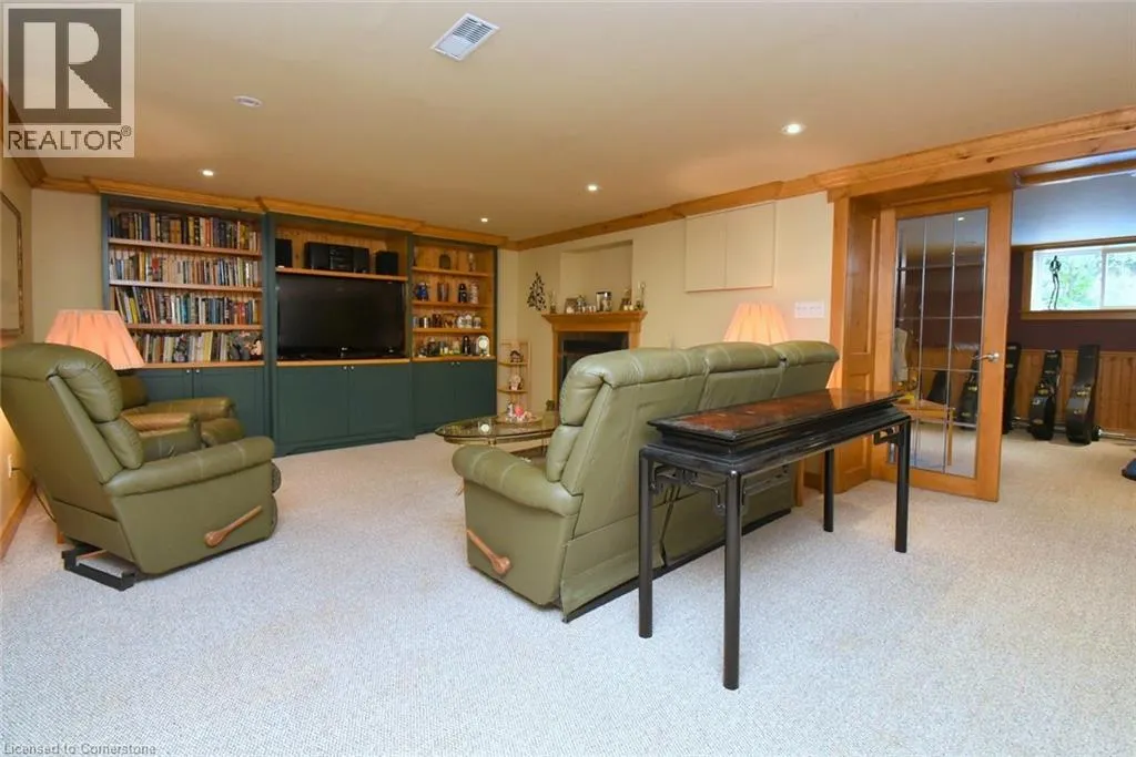4131 LORRAINE Crescent