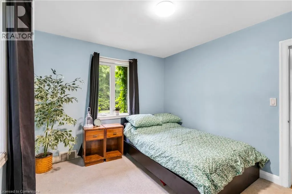 265 FIDDLERS GREEN Road