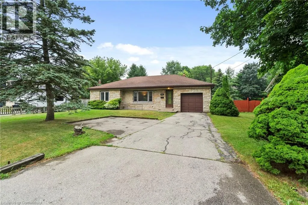 265 FIDDLERS GREEN Road