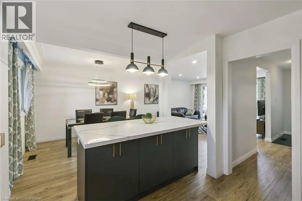 635 BRIDLE Wood