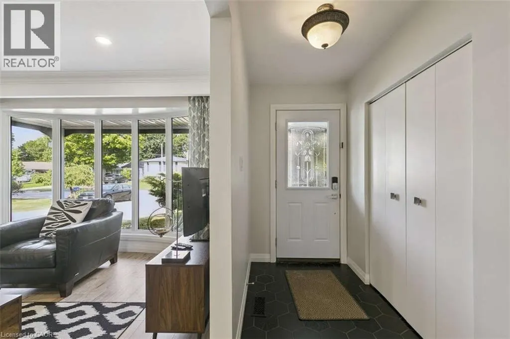 635 BRIDLE Wood