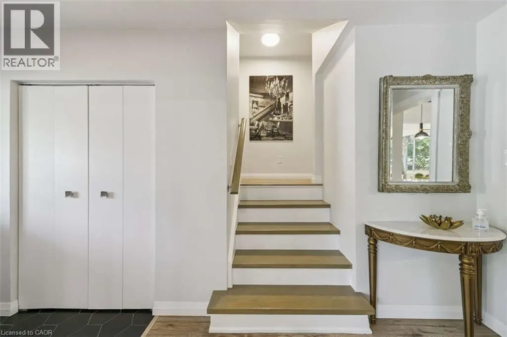 635 BRIDLE Wood
