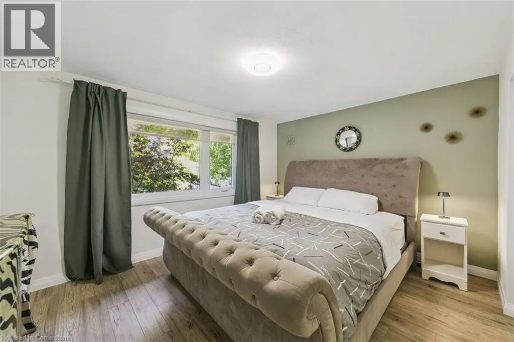 635 BRIDLE Wood