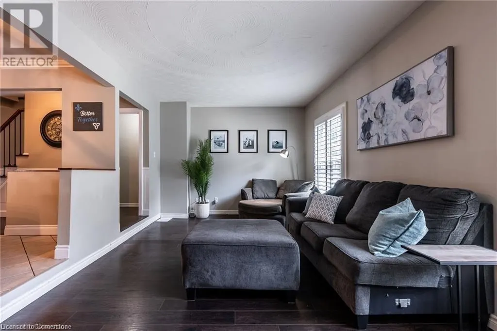76 MEGNA Court