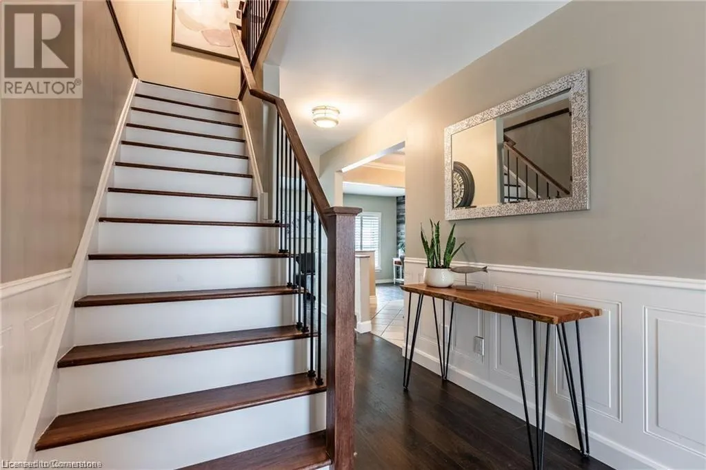 76 MEGNA Court