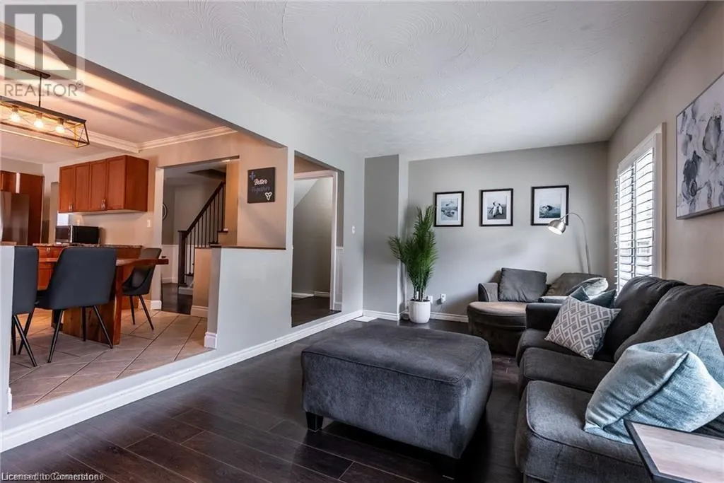 76 MEGNA Court