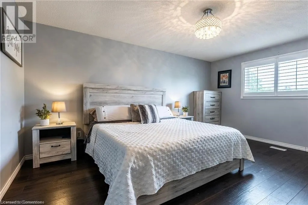 76 MEGNA Court