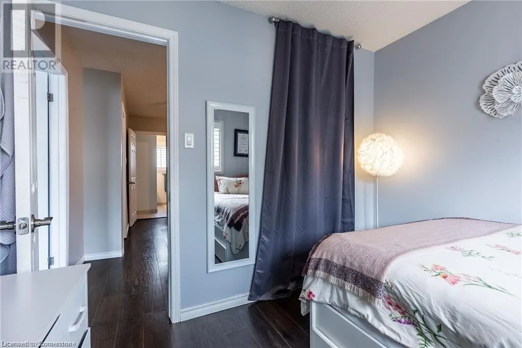 76 MEGNA Court