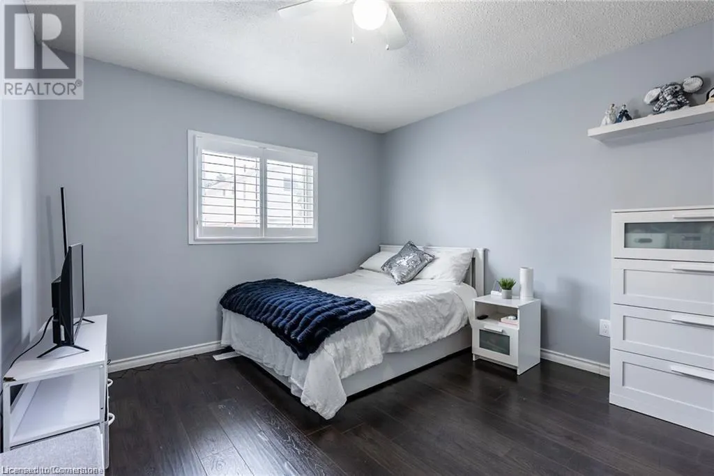 76 MEGNA Court