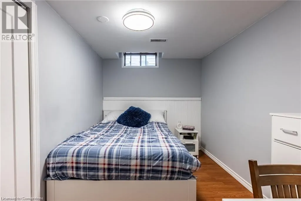 76 MEGNA Court