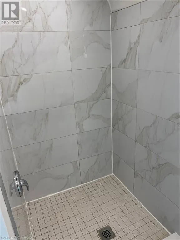 40 BARTLETT Street Unit# UPPER, #UPPER