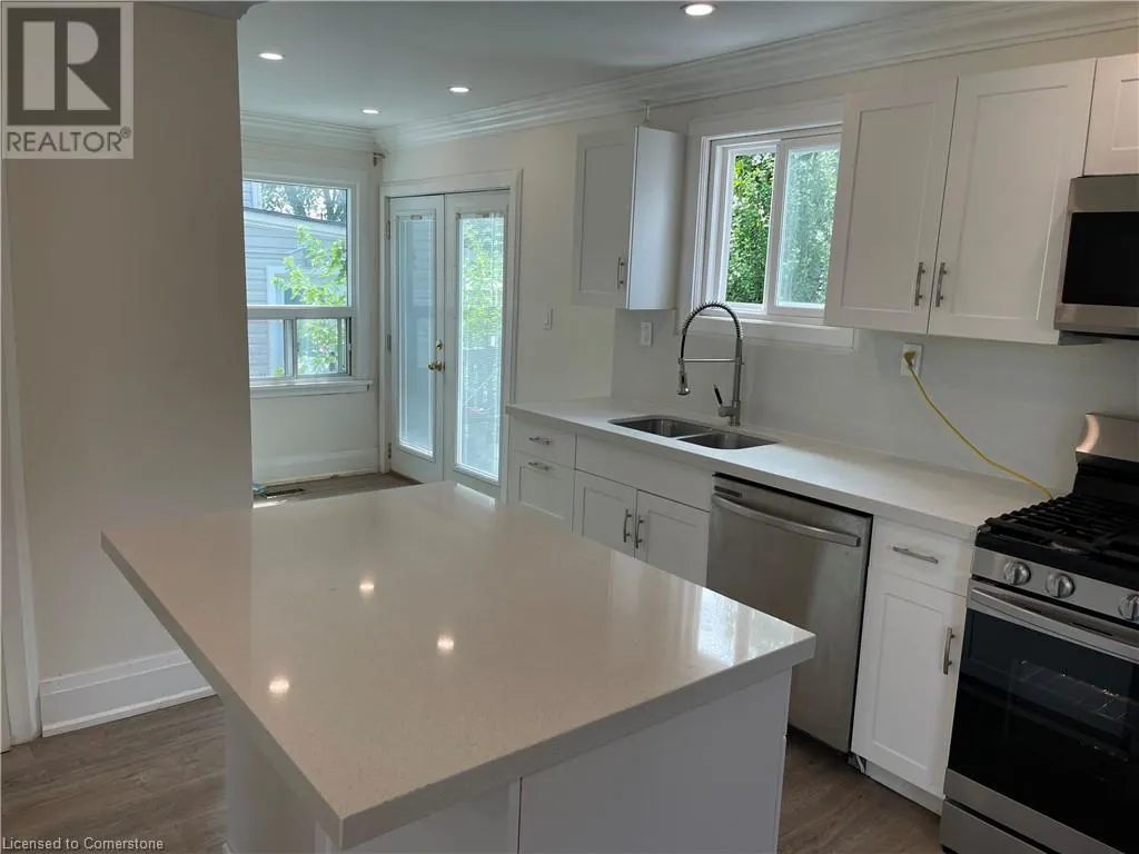 40 BARTLETT Street Unit# UPPER, #UPPER