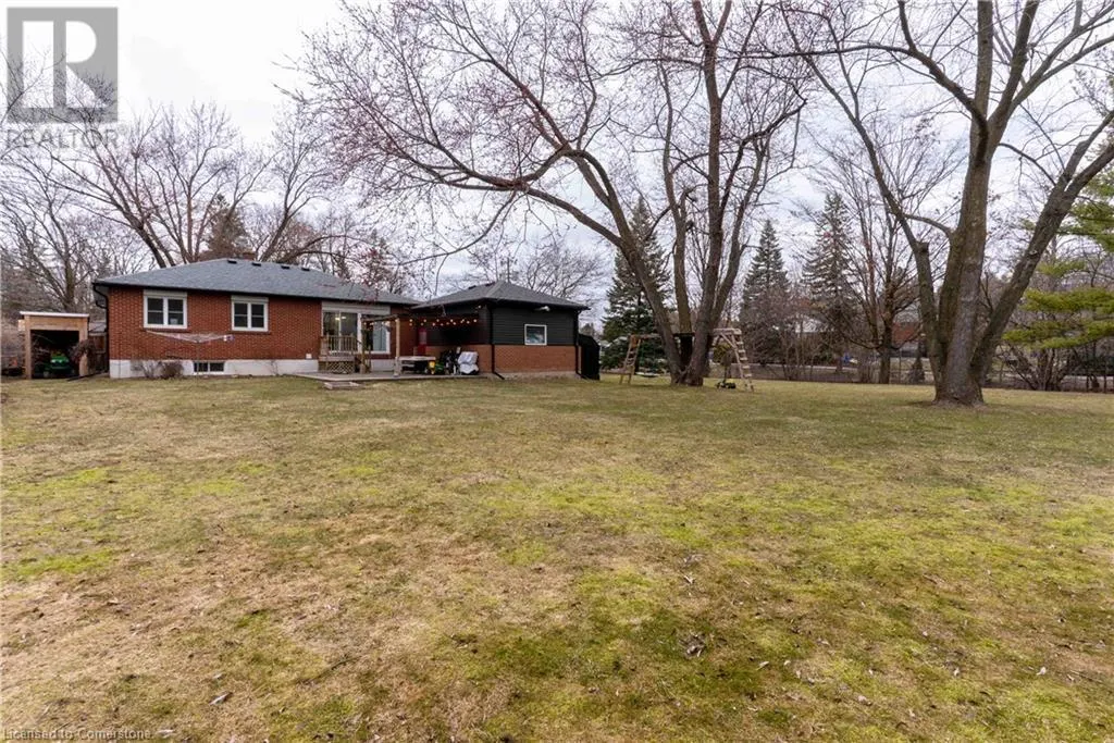 292 WOODWARD Avenue