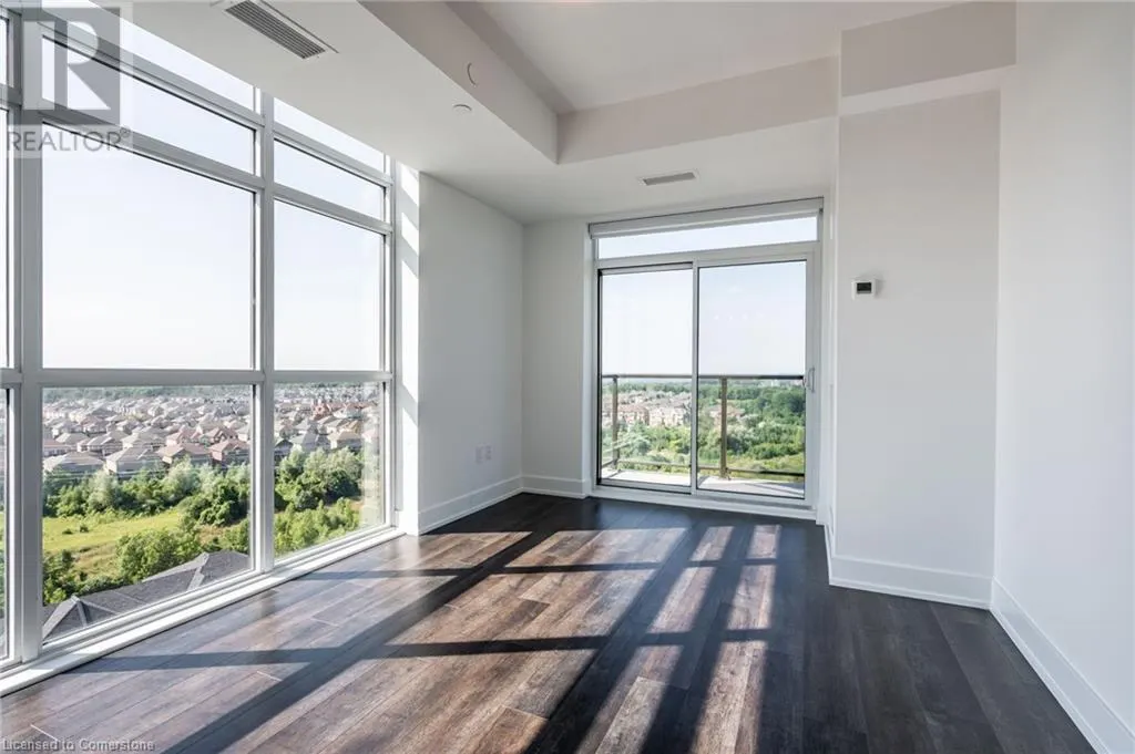 450 DUNDAS Street E Unit# 1111, #1111
