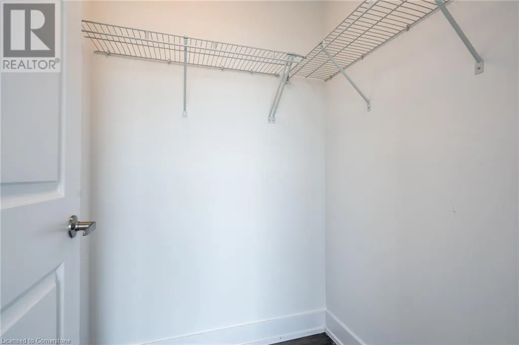 450 DUNDAS Street E Unit# 1111, #1111