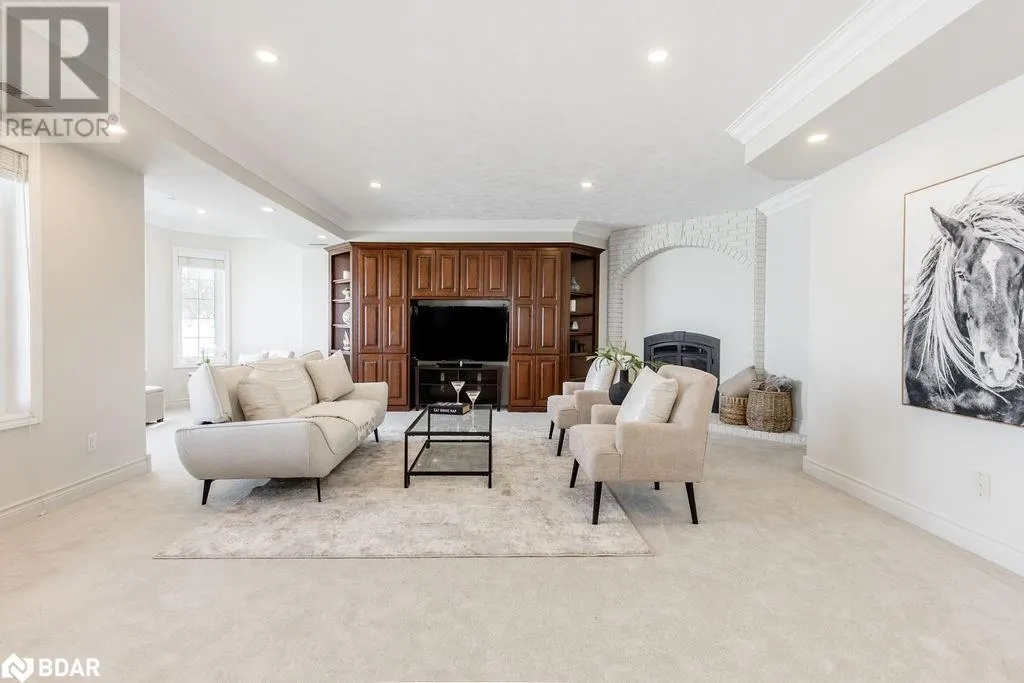 3 STANLEY Avenue