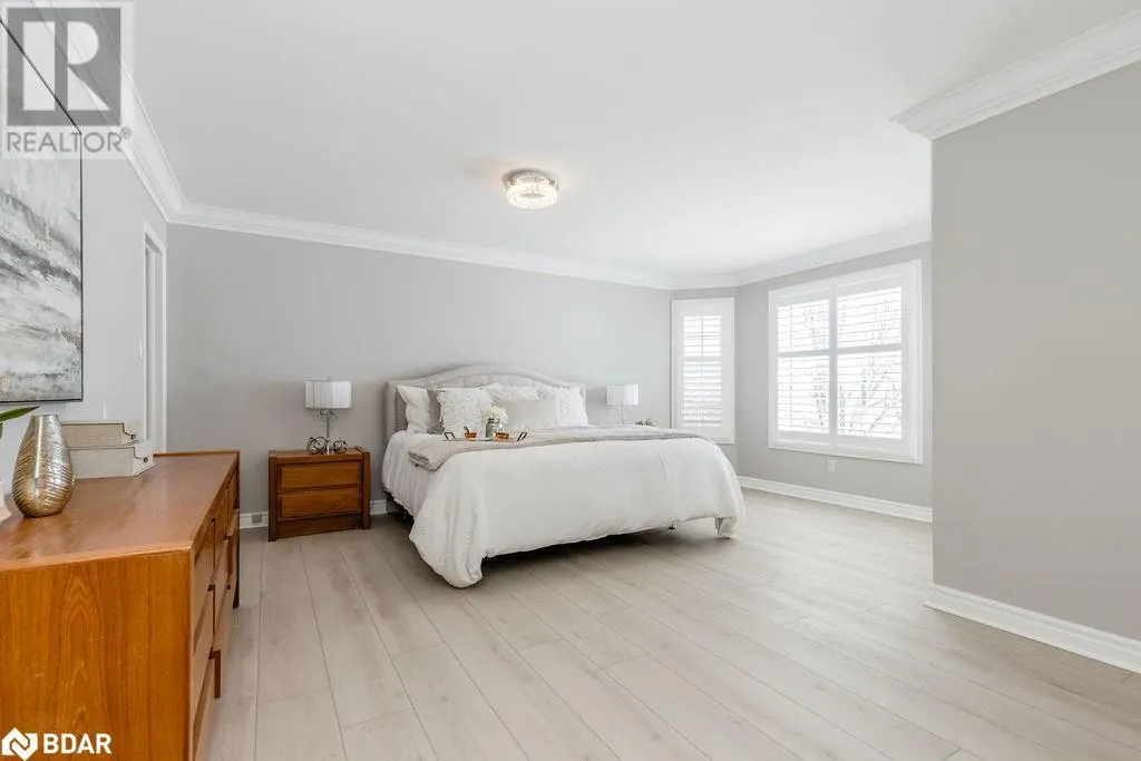 3 STANLEY Avenue