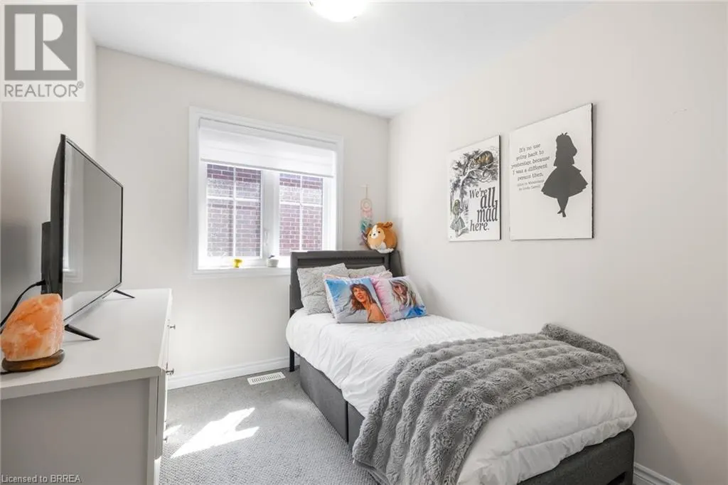 677 PARK Road N Unit# 150, #150