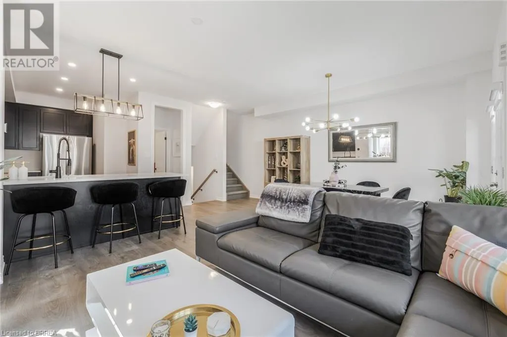 677 PARK Road N Unit# 150, #150