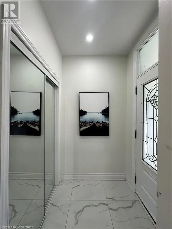 315 SIMCOE Street
