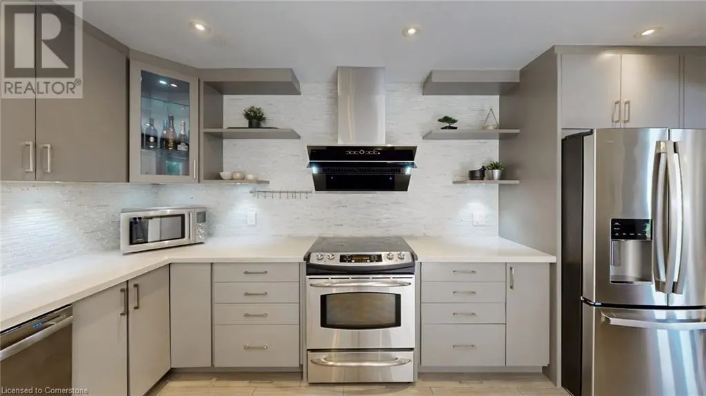 1554 RANDOR Drive
