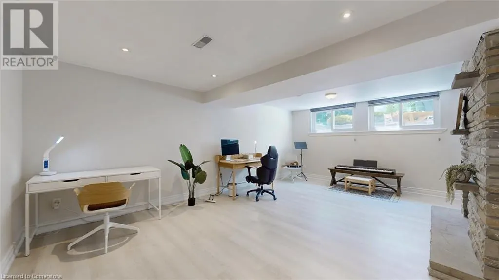 1554 RANDOR Drive