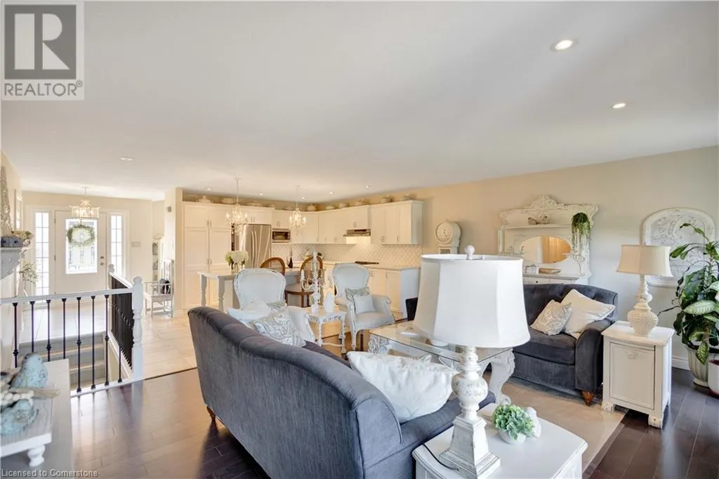 51 DRIFTWOOD Drive