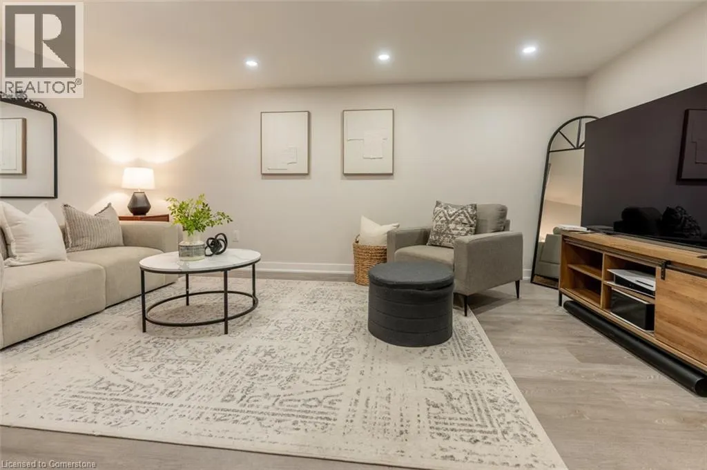 1004 MARLEY Crescent