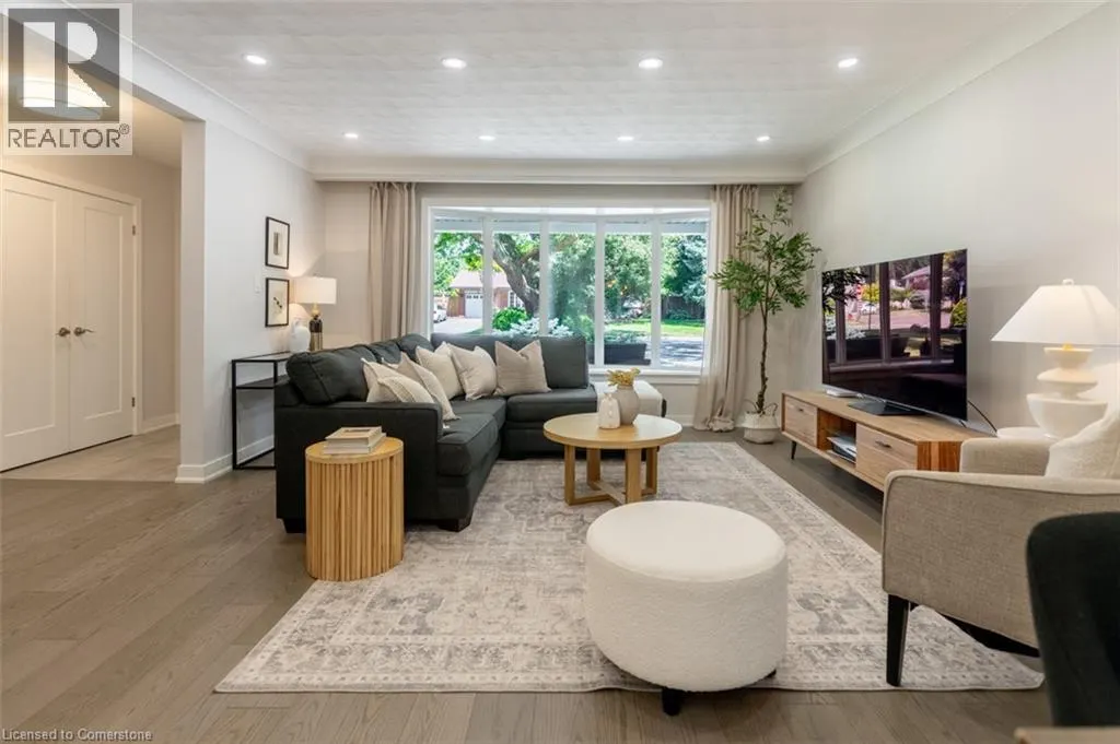 1004 MARLEY Crescent