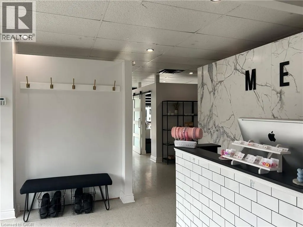 48 QUEEN Street E Unit# 8/9, #8/9