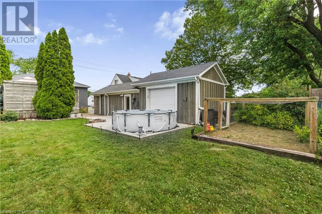 8 ADMIRAL Road