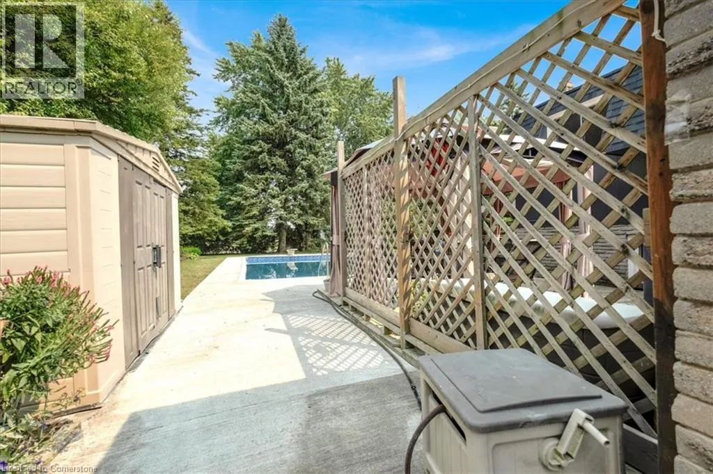 51 SOUTHGLEN Road
