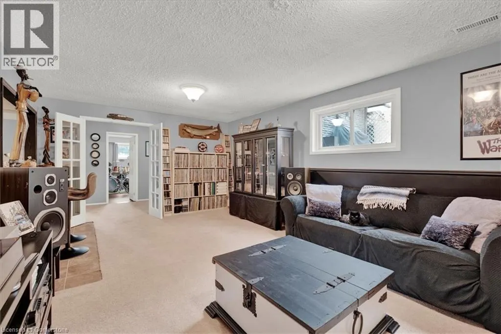 51 SOUTHGLEN Road