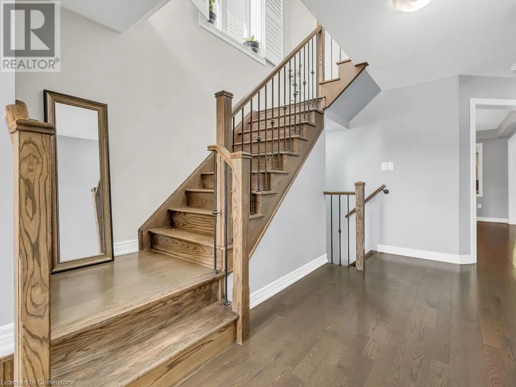 552 LINDEN Drive
