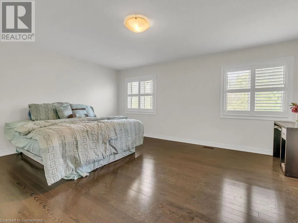 552 LINDEN Drive
