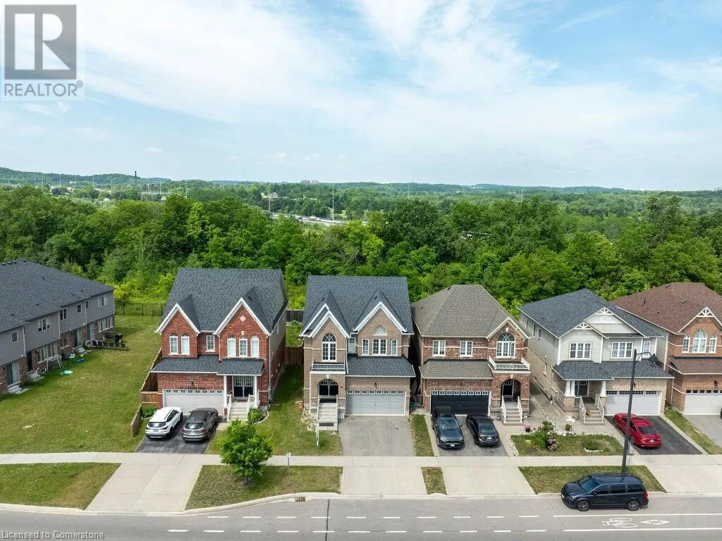 552 LINDEN Drive