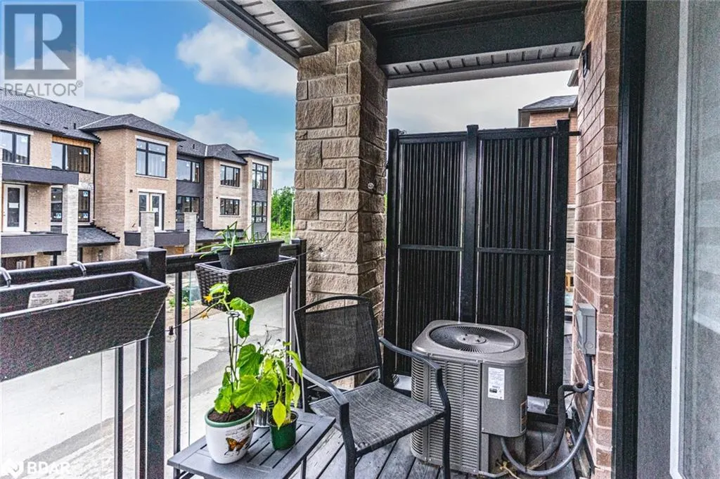 9 RED MAPLE LANE