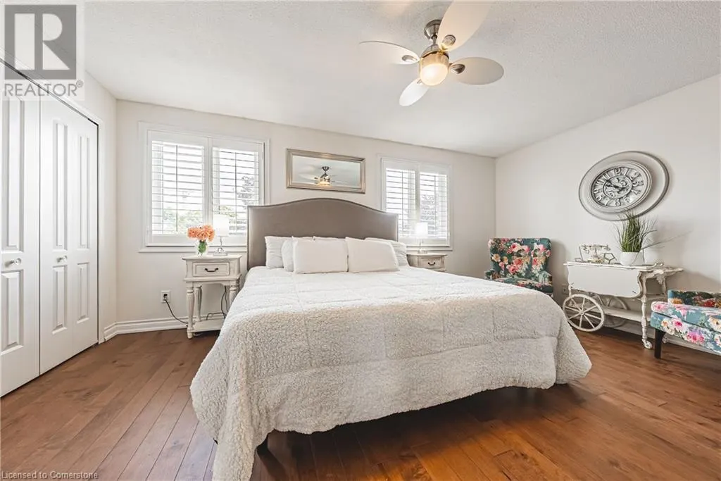 2 ANTOINETTE Court