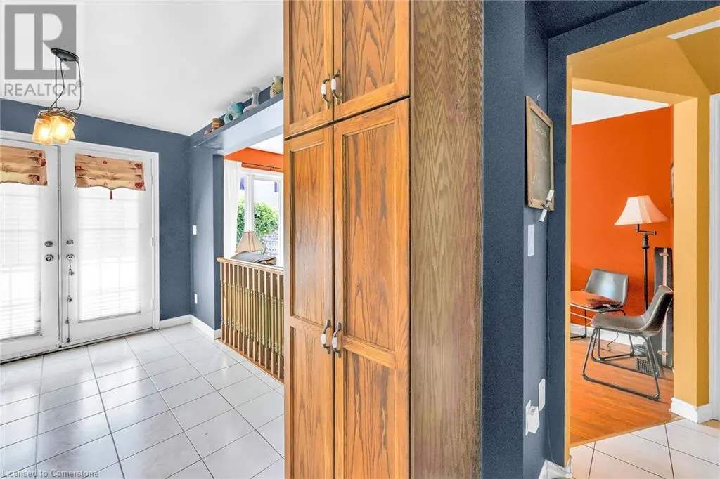 67 PINEWOODS Drive