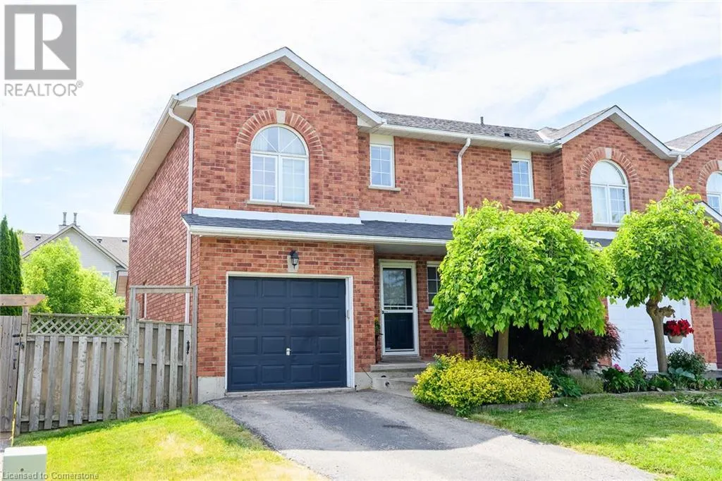 67 PINEWOODS Drive