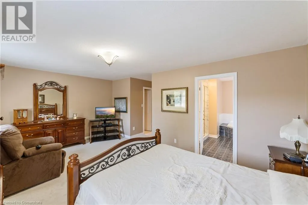 82 GRIFFITH Drive
