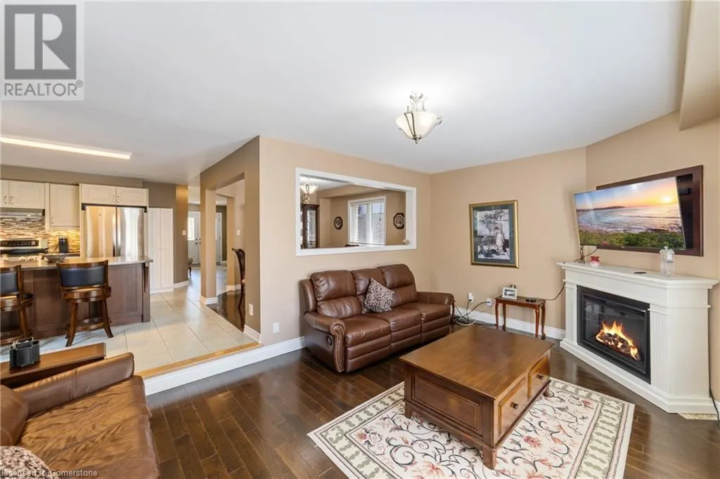 82 GRIFFITH Drive